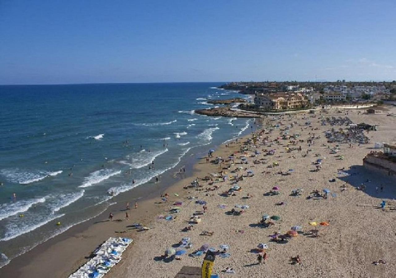 Torrevieja, La Torreta Ground Floor Apartment With Large Private Patio Garden Экстерьер фото